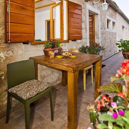 Sparrow Nest Hvar Hvar Town