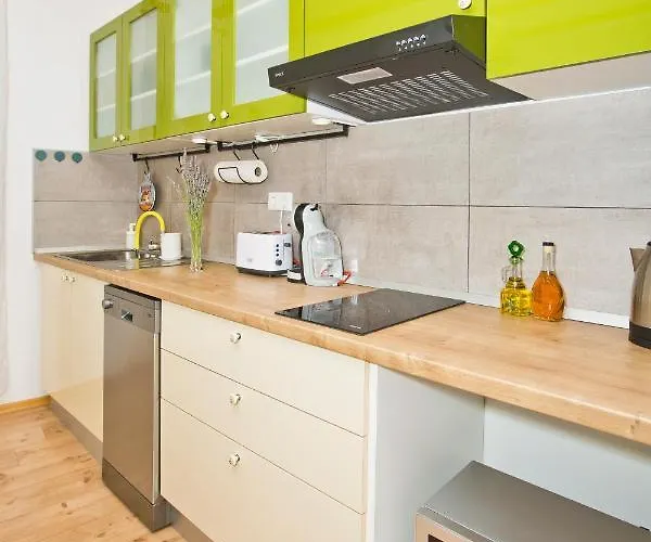 Apartment Sparrow Nest Hvar